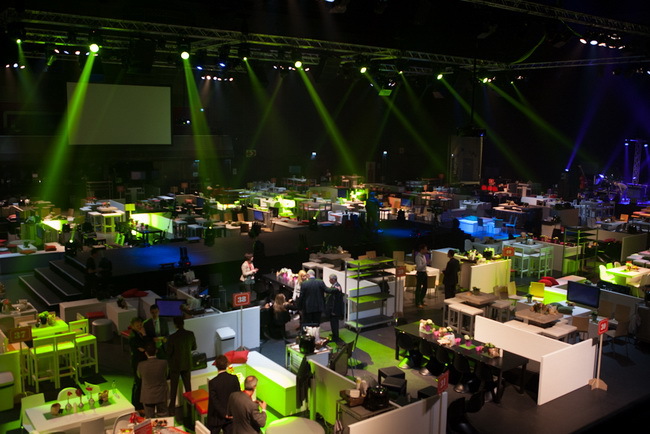 如何解決年會活動過程中的各種麻煩