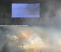 投資1億的侃爺演唱會，舞美被吐槽啥也沒有？